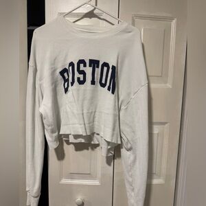Brandy Melville White and Navy Sweatshirt